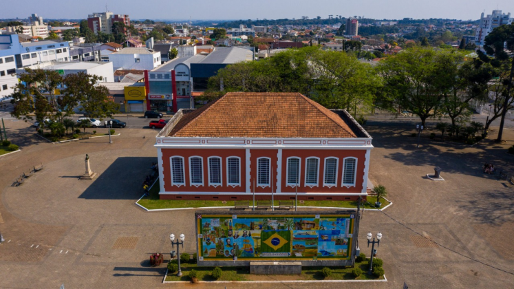 Escola em Campo Largo